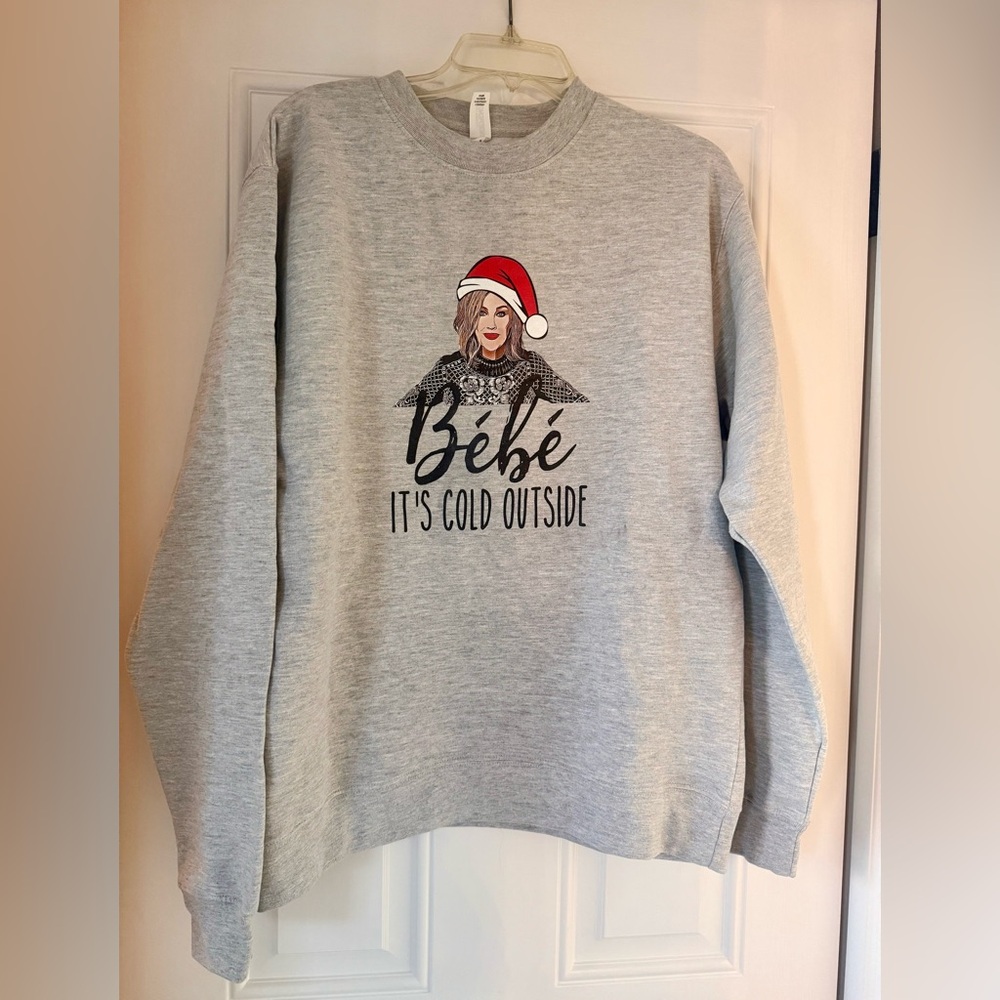 NWOT Schitt’s Creek Moira Rose Christmas Sweater (Unisex)